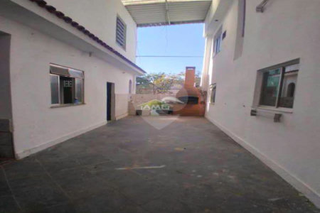 Casa à venda com 5 quartos em Campo Grande, Rio de Janeiro, RJ