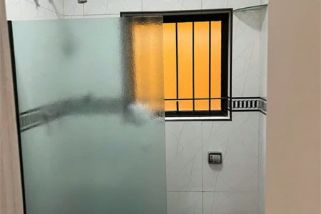 Sobrado à venda com 5 quartos, sendo 2 suítes, em Vila Universitária, São Paulo, SP