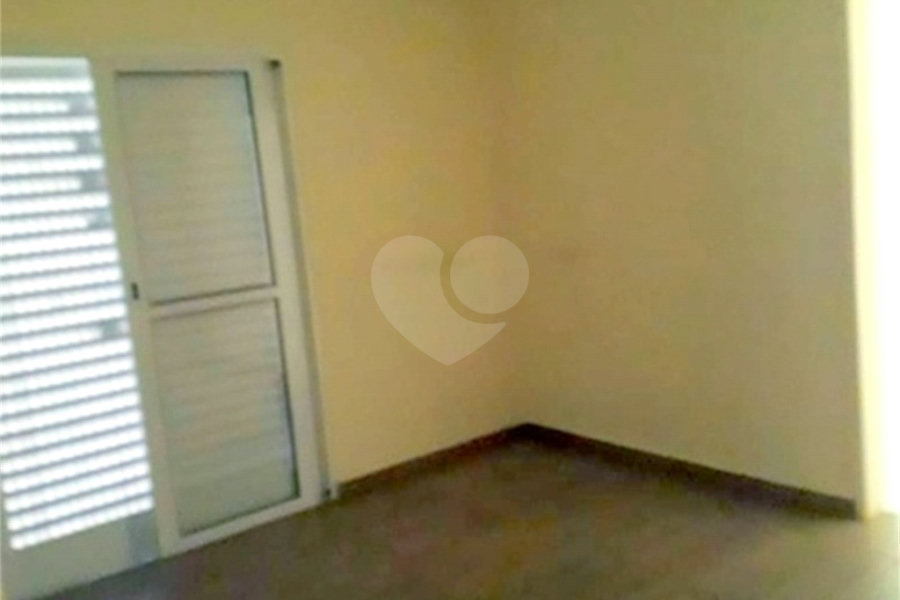 Casa à venda com 4 quartos, sendo 2 suítes, em Santana, São Paulo, SP