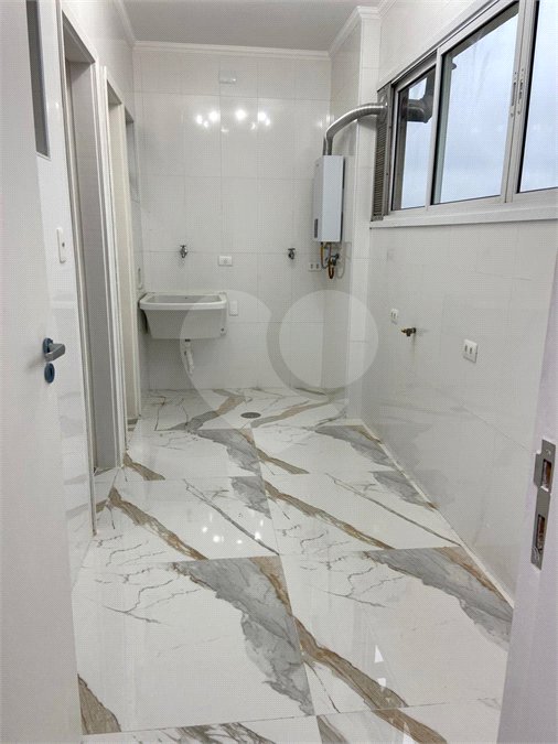 Apartamento à venda com 3 quartos, sendo 1 suíte, no Centro, Santo André, SP