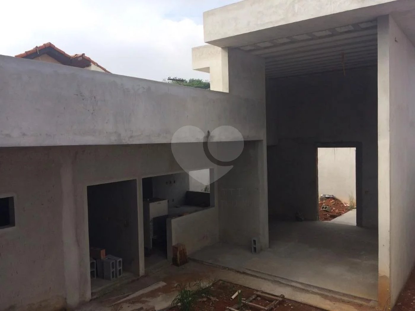 Casa à venda com 3 suítes em Tremembé, São Paulo, SP