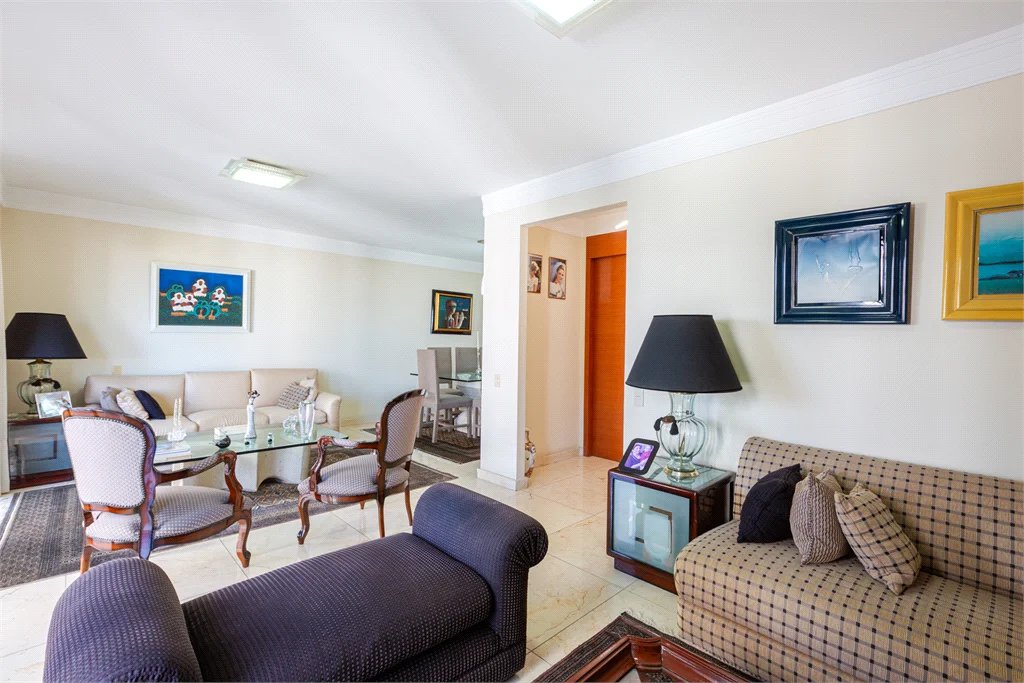 Apartamento à venda com 3 suítes em Alto da Lapa, São Paulo, SP