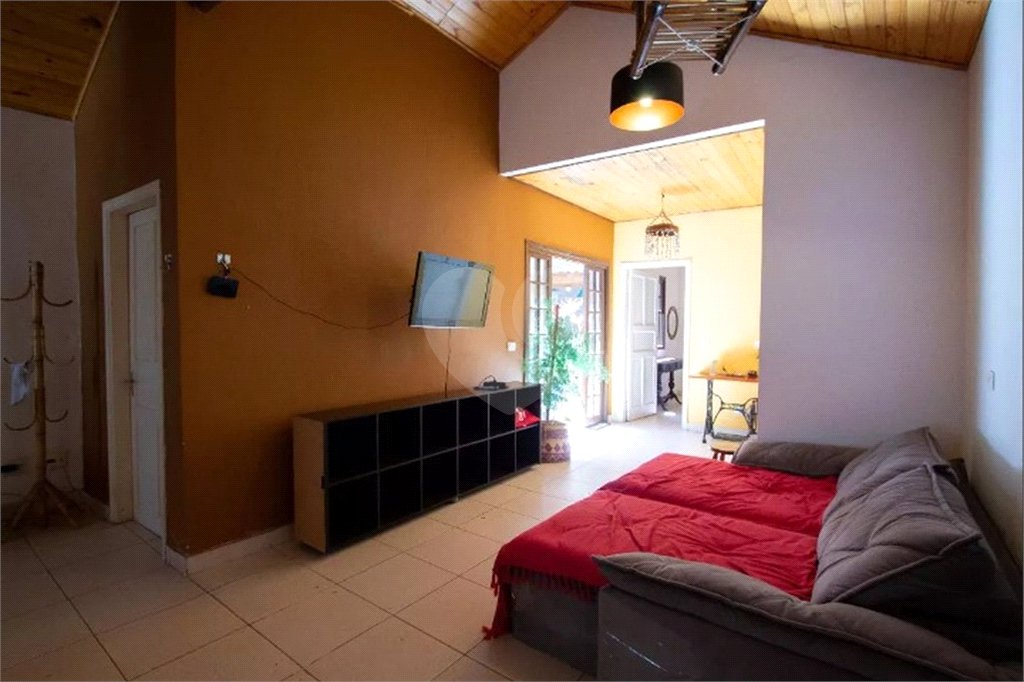 Casa Térrea à venda com 1 suíte em Vila Romana, São Paulo, SP