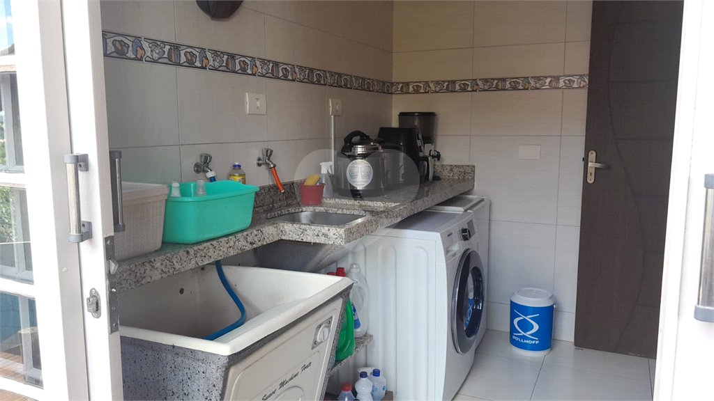 Chácara à venda com 3 quartos, sendo 2 suítes,  em Monterrey, Louveira, SP