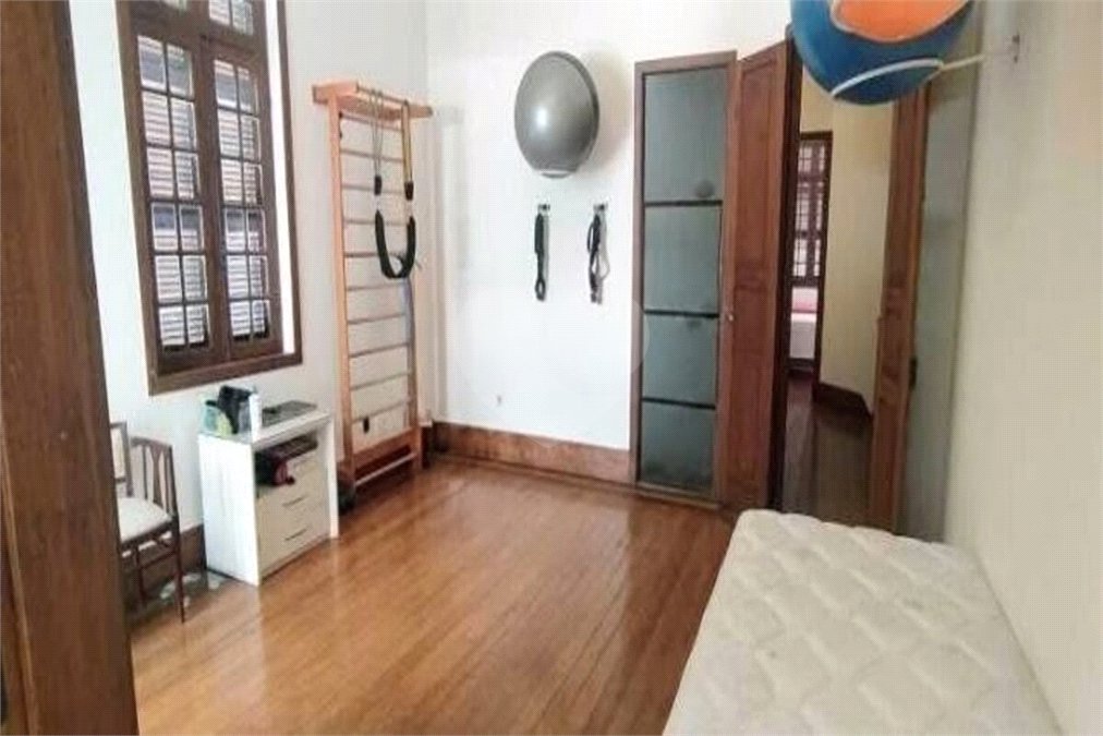 Casa à venda com 5 quartos, sendo 1 suíte,  em Tijuca, Rio de Janeiro, RJ