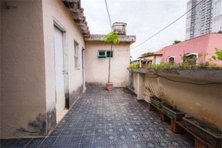 Casa à venda com 5 quartos, sendo 1 suíte, em Vila Rosália, Guarulhos, SP