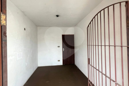 Casa à venda com 3 quartos em Vila Vitória, Mogi das Cruzes, SP