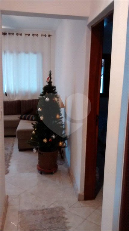 Casa à venda com 2 quartos em Vila Suissa, Mogi das Cruzes, SP