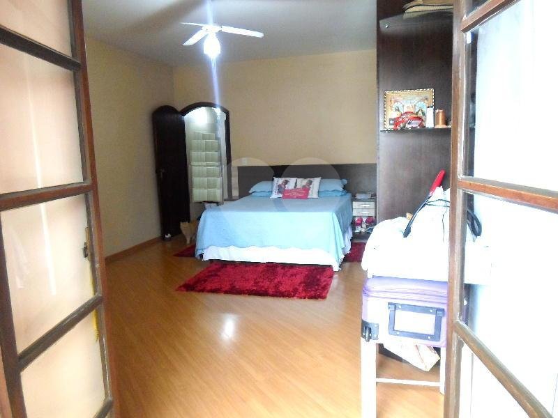 Sobrado à venda com 3 suítes em Vila Galvão, Guarulhos, SP