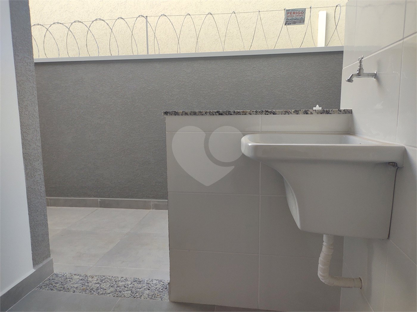 Casa Térrea à venda com 3 suítes em Jardim do Lago, Atibaia, SP