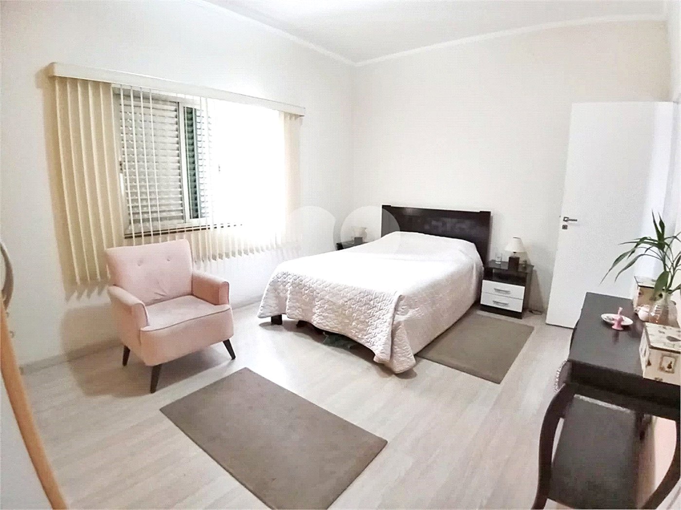 Sobrado à venda com 13 quartos, sendo 1 suíte,  em Jardim São Paulo(zona Norte), São Paulo, SP