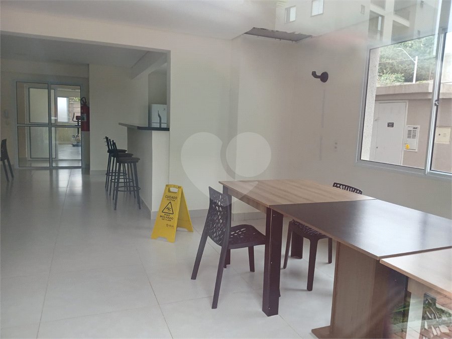 Apartamento à venda com 2 quartos, sendo 1 suíte, em Chácaras Manão, Mairinque, SP