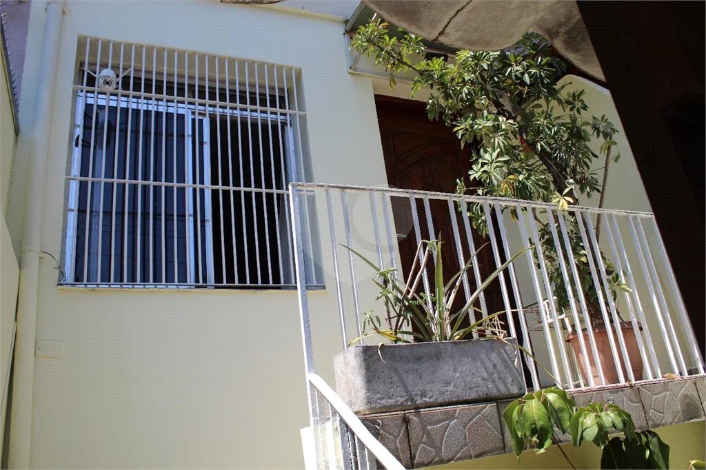 Casa com 122m² , 2 dormitórios , 1 vaga , à venda na Vila Clementino.