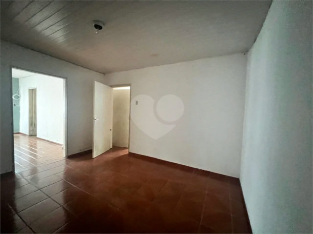 Casa à venda com 2 quartos em Vila Guarani, São Paulo, SP