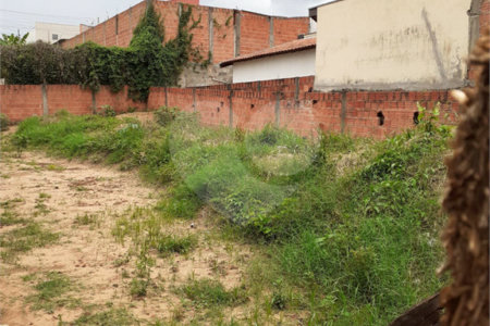 Terreno no Cidade Aracy .