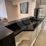 Apartamento à venda com 3 quartos, sendo 1 suíte,  em Riviera de São Lourenço, Bertioga, SP