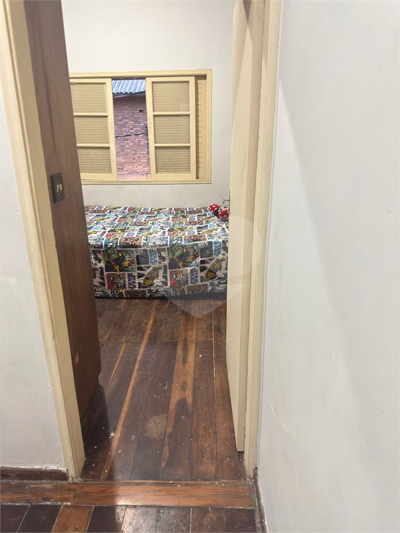 Casa com 110m², 3 quartos, garagem, à venda no bairro do Brás