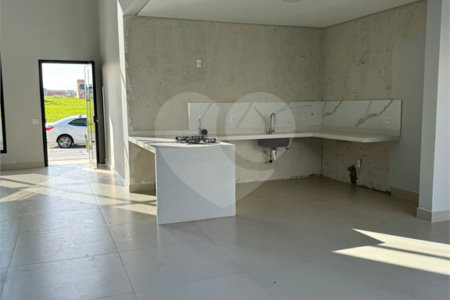 Casa à venda com 3 suítes no condomínio Jardim Residencial Dona Maria Candida, Indaiatuba - SP