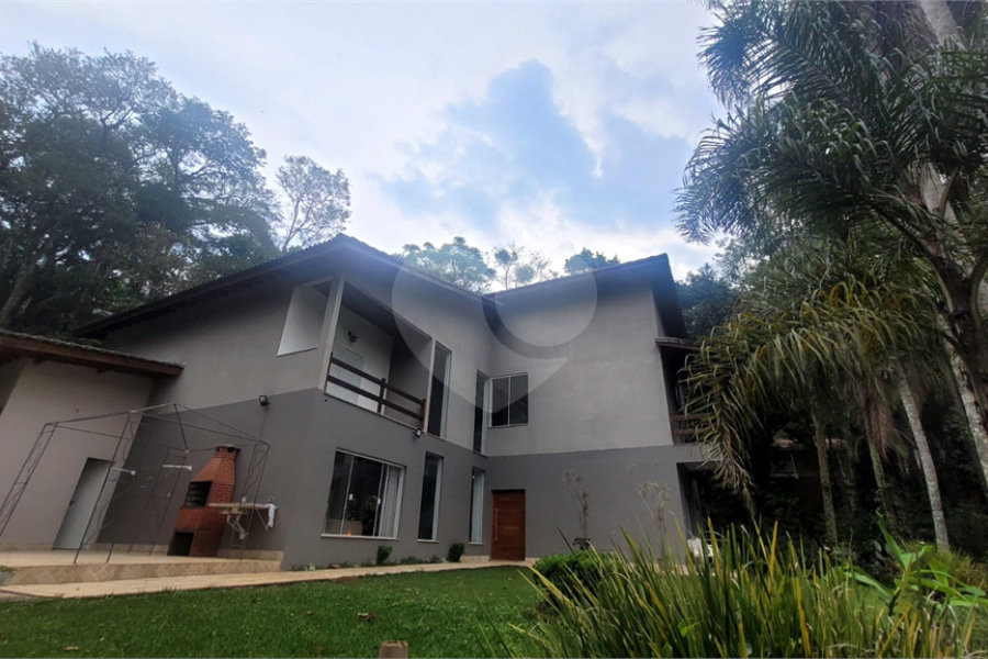 Casa à venda com 5 suítes no condomínio Associação Reserva das Hortênsias, Mairiporã - SP