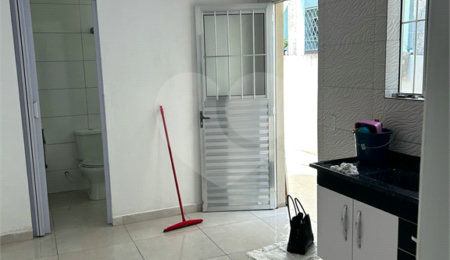 Casa à venda com 2 quartos em Vila Guilherme, São Paulo, SP