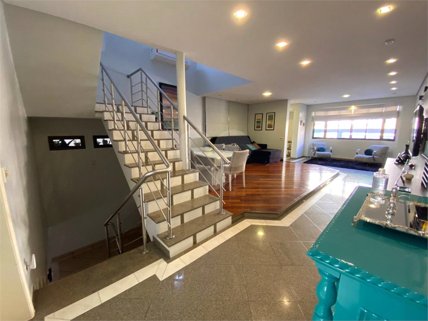 Casa à venda com 4 suítes em Tremembé, São Paulo, SP