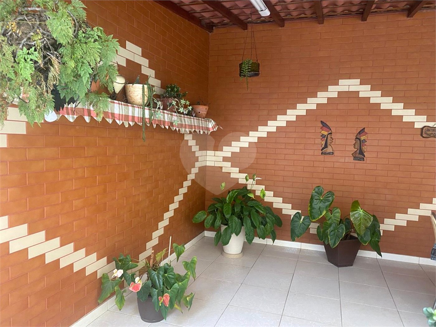 Casa à venda com 3 suítes em Vila Carrão, São Paulo, SP