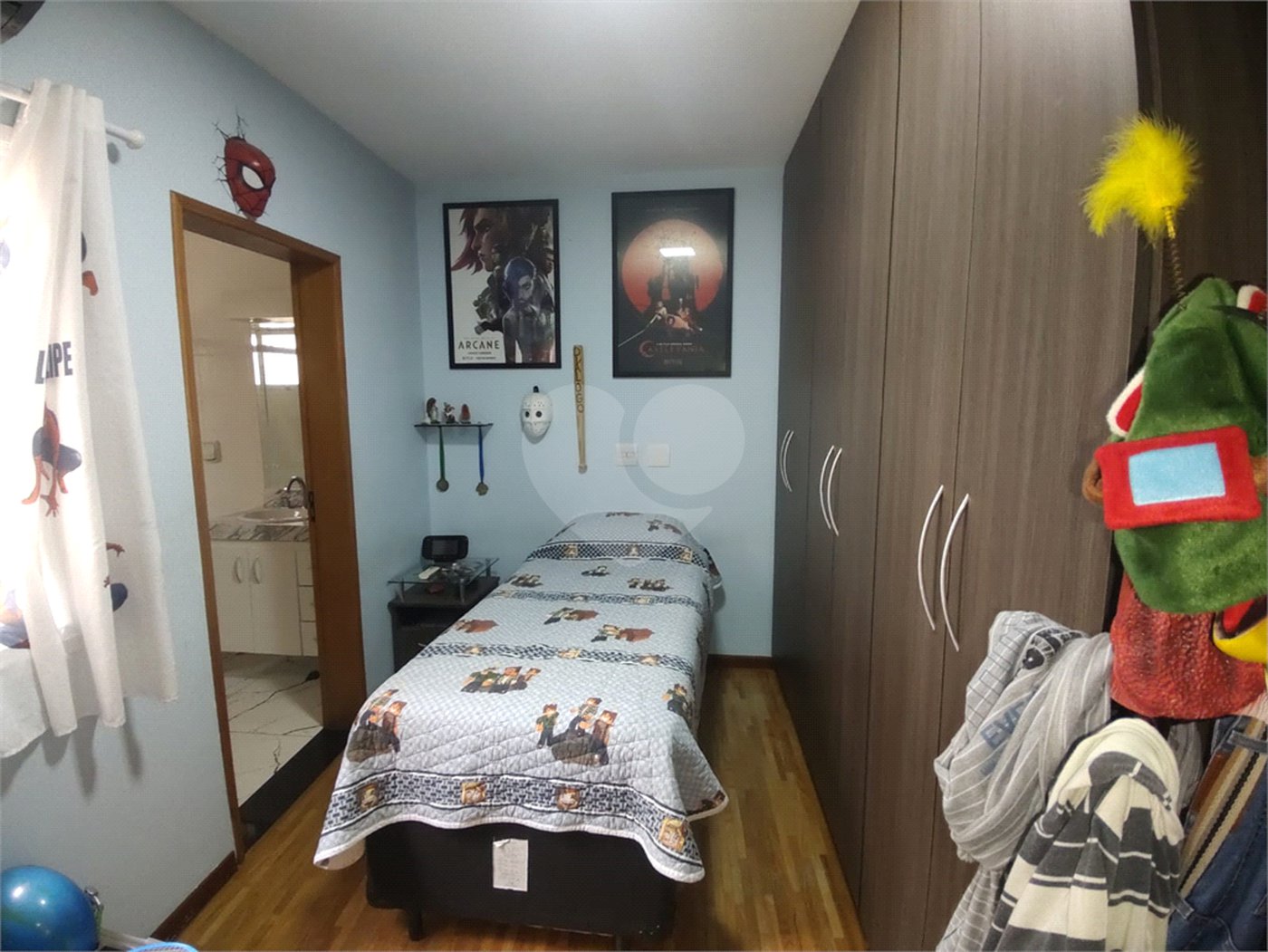 Casa à venda com 2 suítes no condomínio Morada das Hortênsias, São Paulo - SP