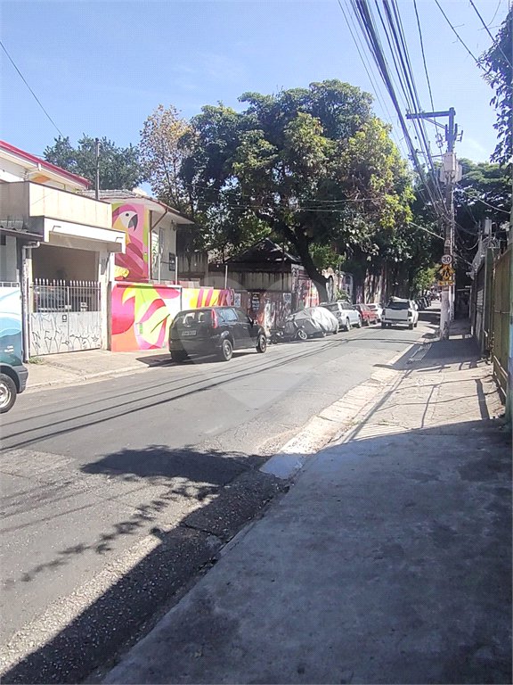 Sobrado à venda com 3 quartos em Pinheiros, São Paulo, SP