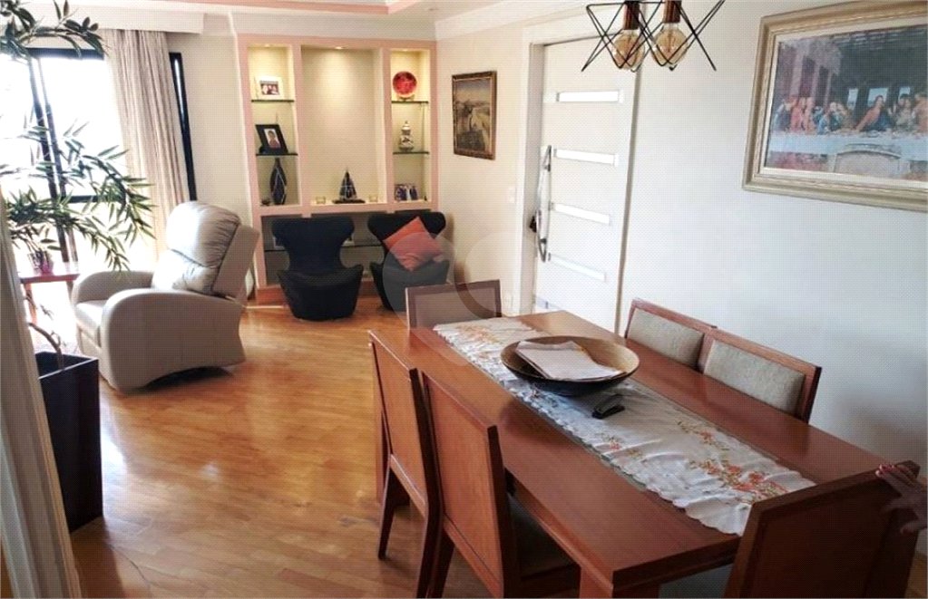 Apartamento à venda com 3 quartos, sendo 1 suíte, em Paraíso do Morumbi, São Paulo, SP