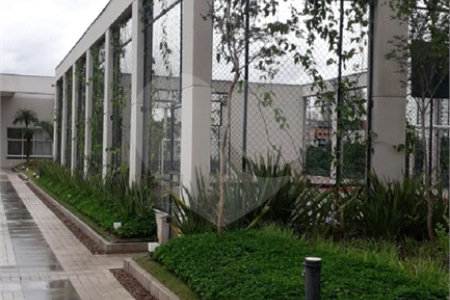 Apartamento à venda com 3 quartos, sendo 1 suíte,  em Jardim Vazani, São Paulo, SP