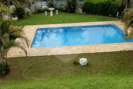 Casa em condomínio à venda com 3 quartos, sendo 1 suíte, no Centro, Bom Jesus dos Perdões, SP
