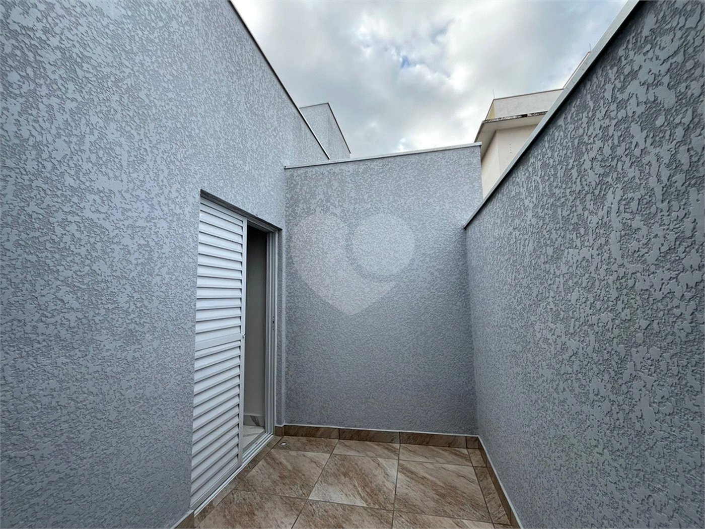 Casa de Vila à venda com 2 quartos, sendo 1 suíte, em Jardim das Orquídeas, Sorocaba, SP