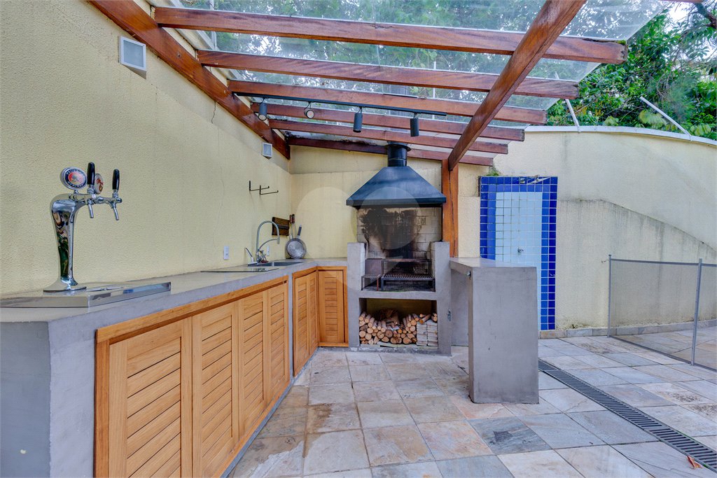 Casa Térrea à venda com 4 suítes em Jardim Marajoara, São Paulo, SP