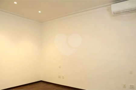 Casa à venda com 4 suítes no condomínio Residencial Morumbi, São Paulo - SP