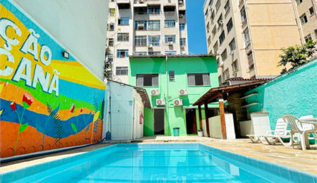 Casa à venda com 6 quartos, sendo 4 suítes,  em Maracanã, Rio de Janeiro, RJ