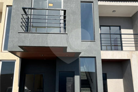 Casa à venda com 3 quartos, sendo 1 suíte, em Jardim Alvorada, Três Lagoas, MS