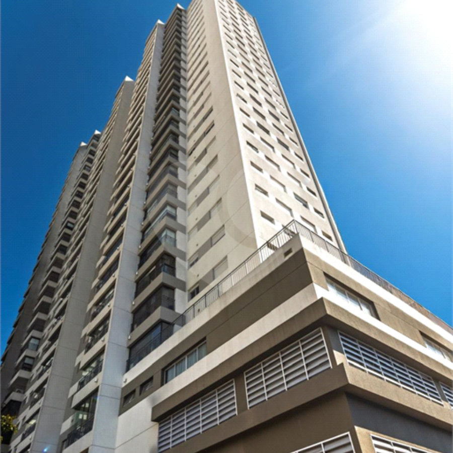 Apartamento à venda com 3 quartos, sendo 1 suíte, em Tatuapé, São Paulo, SP