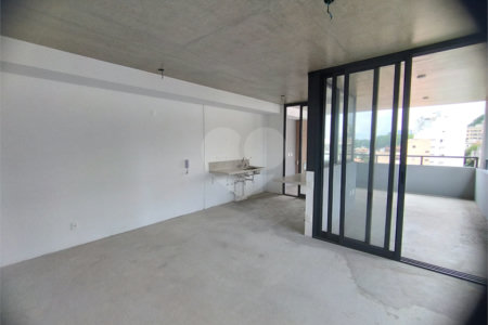 Apartamento à venda com 3 quartos, sendo 1 suíte, em Perdizes, São Paulo, SP