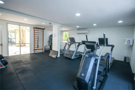 Apartamento à venda com 3 suítes em Real Parque, São Paulo, SP