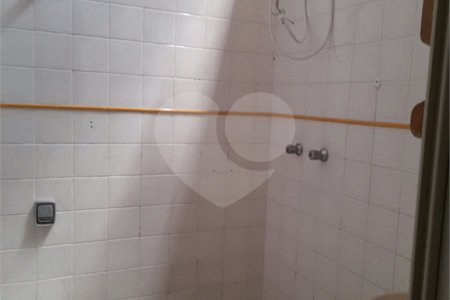 Sobrado à venda com 3 quartos, sendo 1 suíte, em Vila Mariana, São Paulo, SP