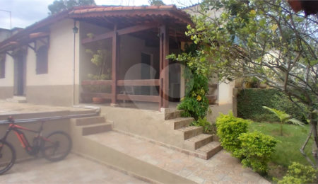 Casa Térrea à venda com 2 quartos em Caceia, Mairiporã, SP