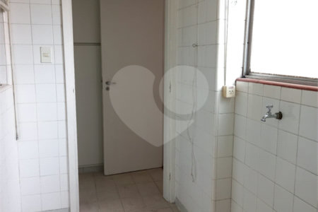 Apartamento à venda com 3 quartos, sendo 1 suíte, em Pinheiros, São Paulo, SP