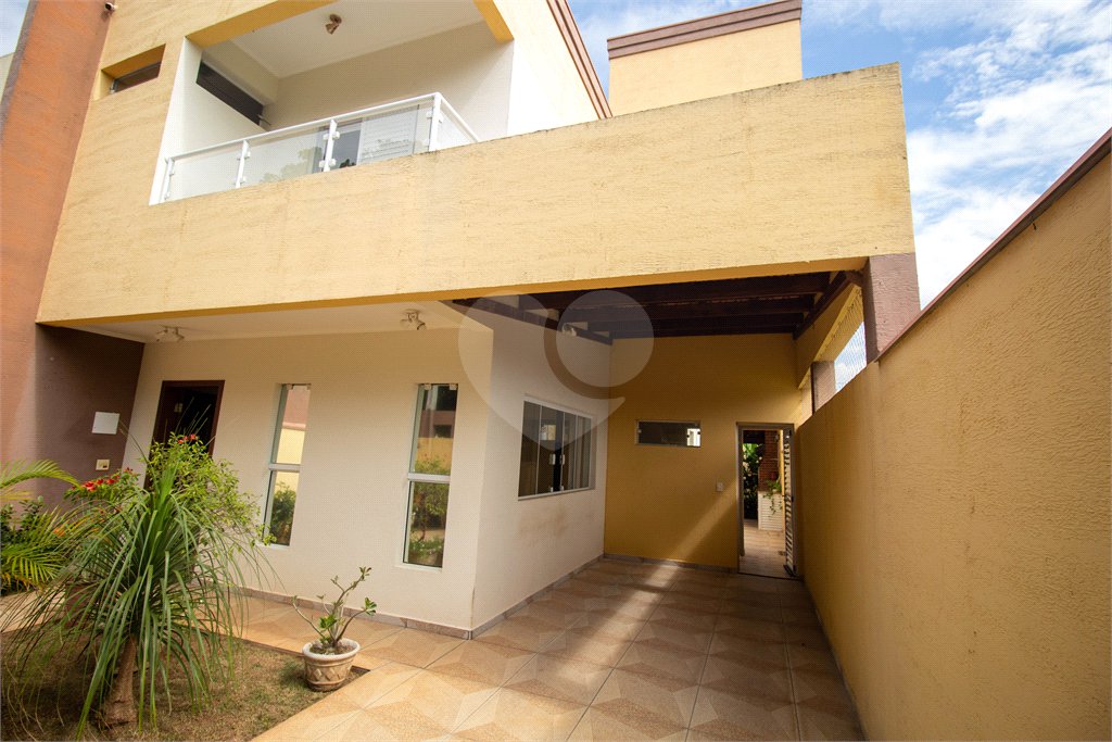 Casa à venda com 3 quartos, sendo 1 suíte, em Jardim Bela Vista, Araçariguama, SP