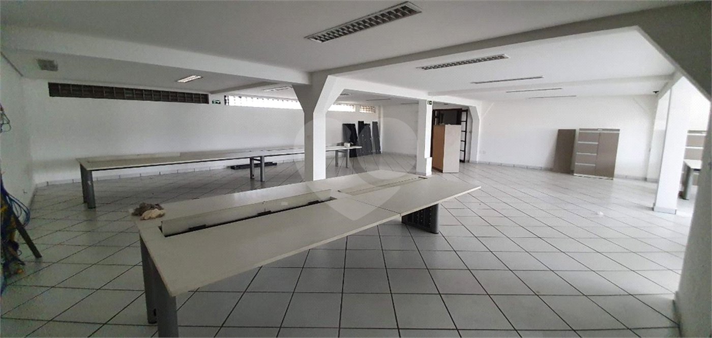 Prédio à venda ou para alugar em Vila Palmares, Santo André, SP