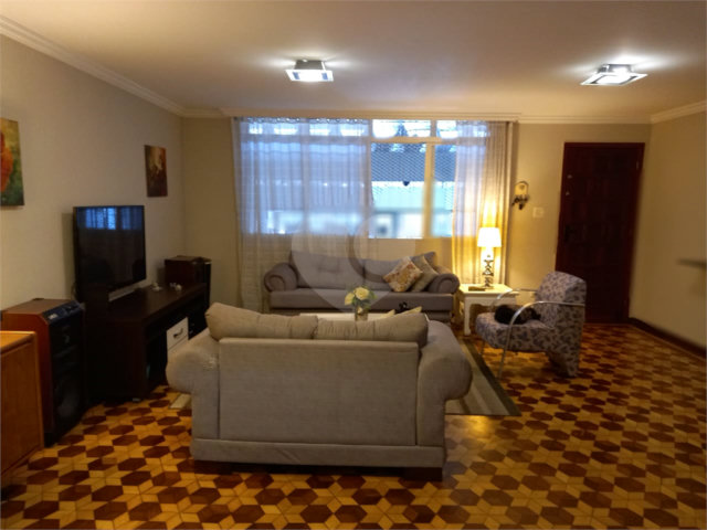 Sobrado à venda com 3 quartos, sendo 1 suíte,  em Vila Cruzeiro, São Paulo, SP