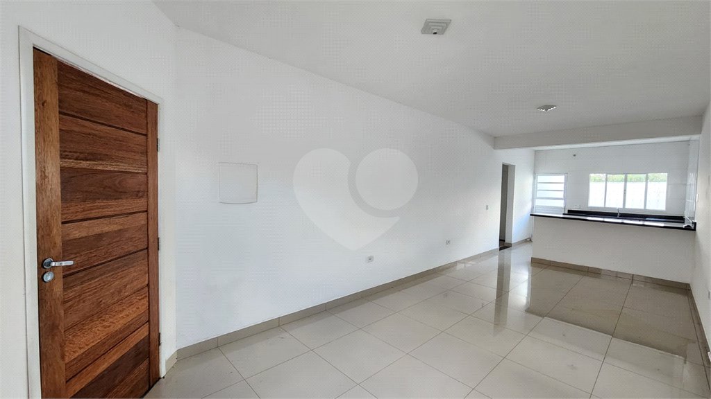 Casa à venda com 2 quartos, sendo 1 suíte, em Residencial Vila Martins, Salto, SP