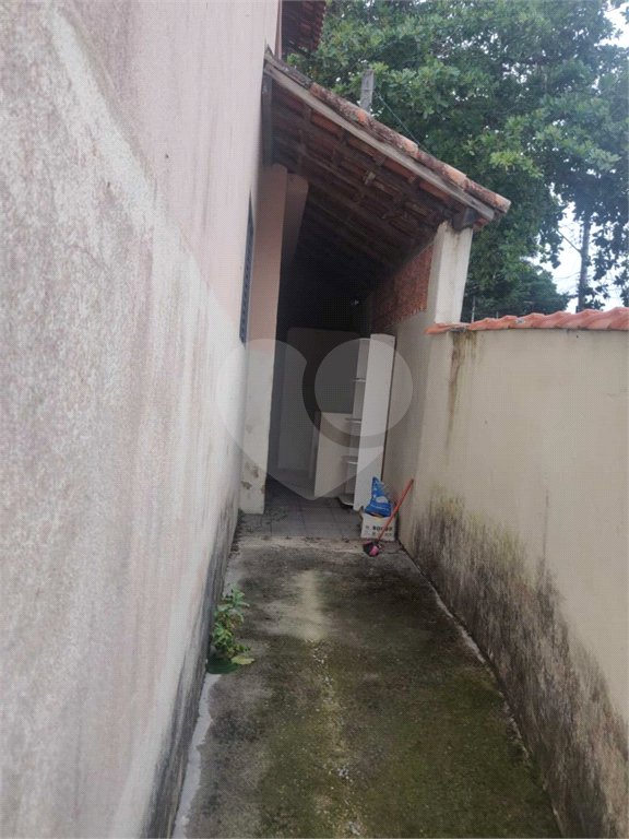 Sobrado à venda com 4 quartos em Jardim Limoeiro, São José dos Campos, SP