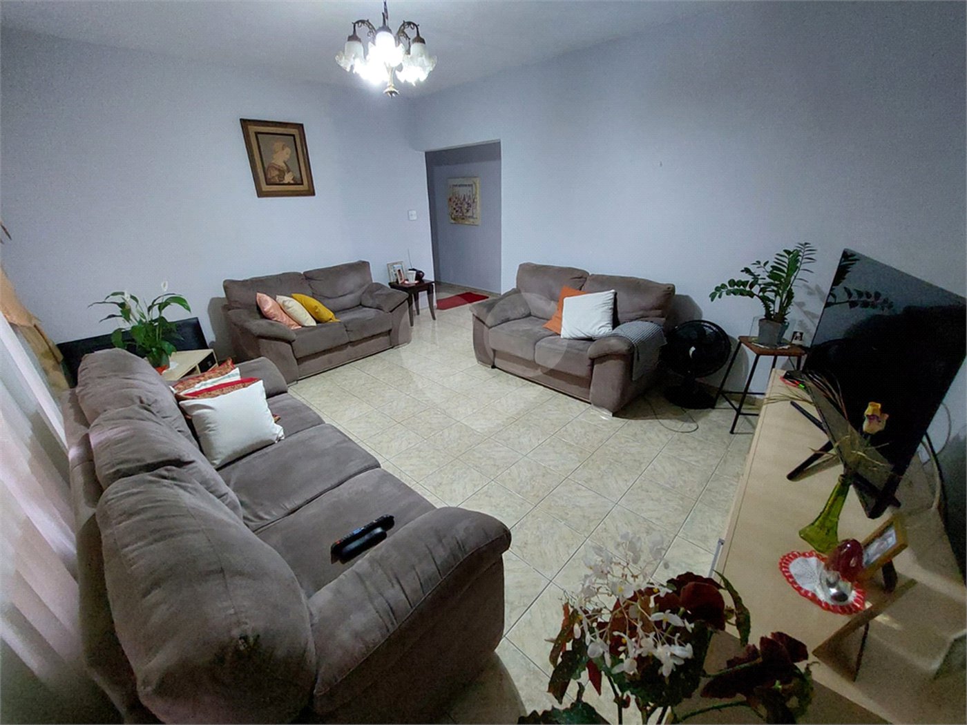 Casa à venda com 2 quartos, sendo 1 suíte, em Vila Barão, Sorocaba, SP