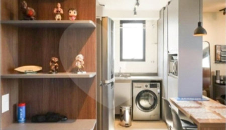 Apartamento à venda com 1 quarto em Jurubatuba, São Paulo, SP
