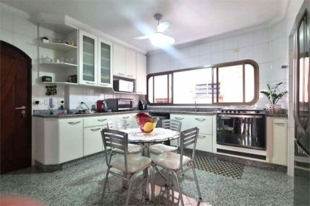 Apartamento Residencial à venda, Gonzaga, Santos - AP0964.